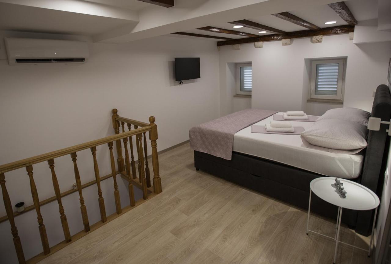 Apartman Mama Marija ดูบรอฟนิก ภายนอก รูปภาพ
