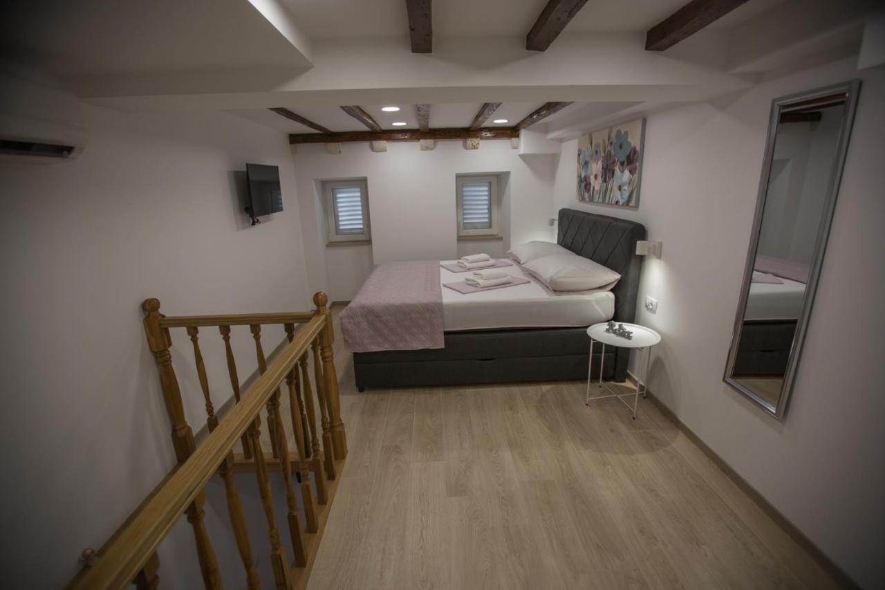 Apartman Mama Marija ดูบรอฟนิก ภายนอก รูปภาพ
